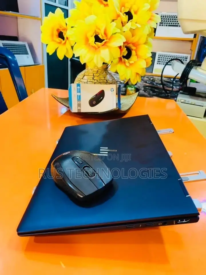 Laptop HP Dragonfly G2 16GB Intel Core i5 SSD 512GB