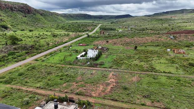 1/8th Acre Prime Plots for Sale