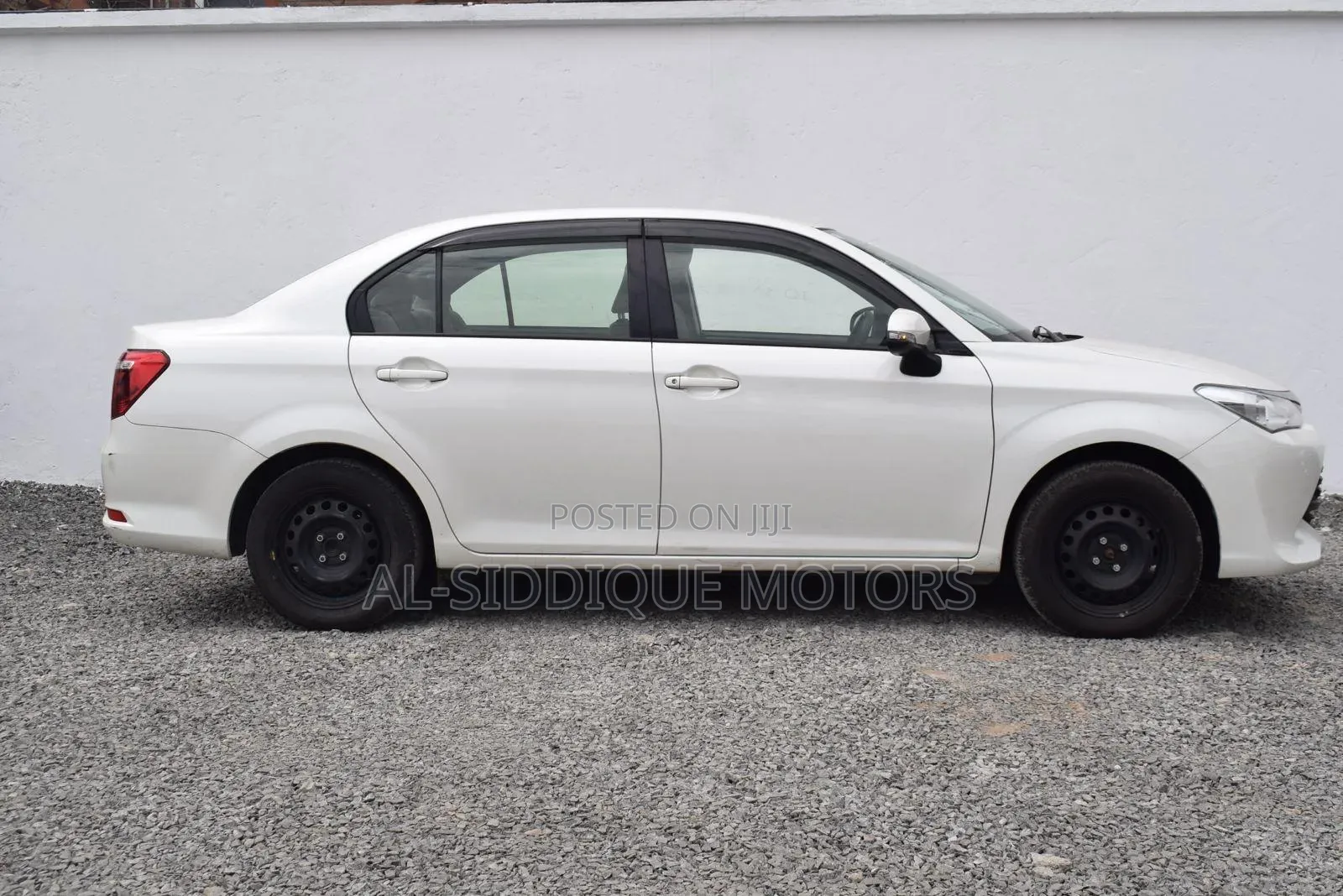 Toyota Axio 1.5 G 2WD 2018 White