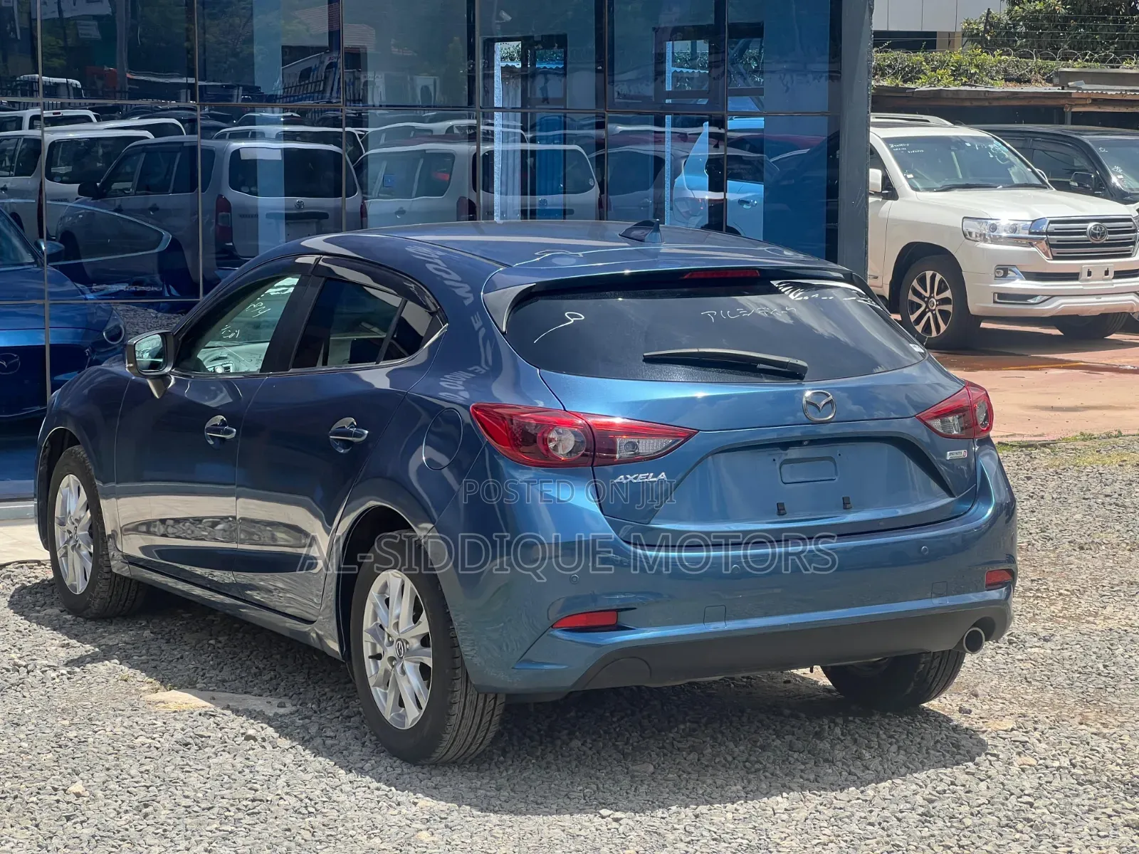 Mazda Axela 2018 Blue