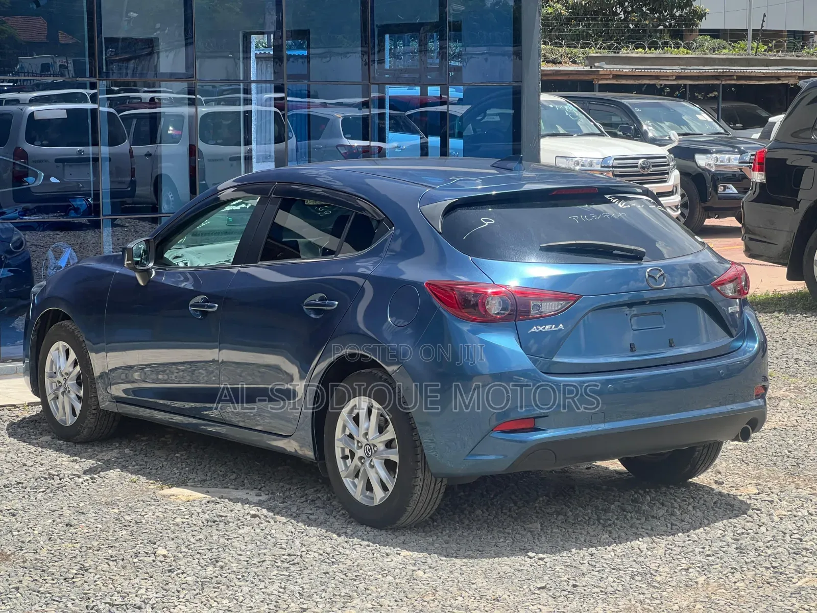 Mazda Axela 2018 Blue