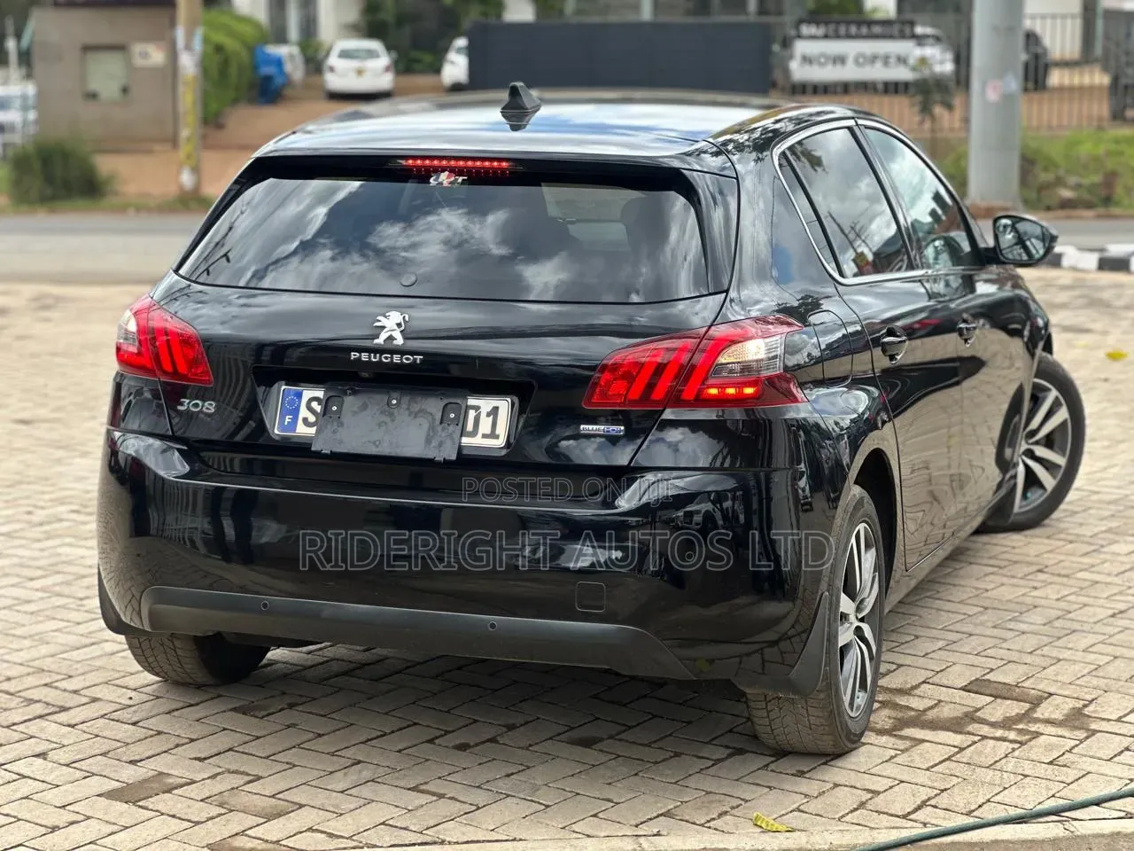 Peugeot 308 2019 Black