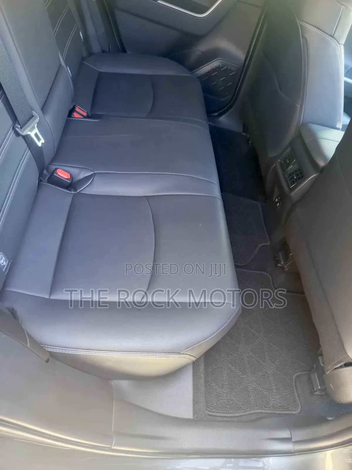 Toyota RAV4 2019 Gray