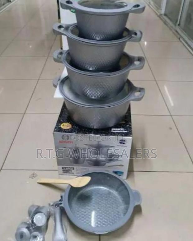 Bosch 11 Piece Diamond Cookware Set – Germany
