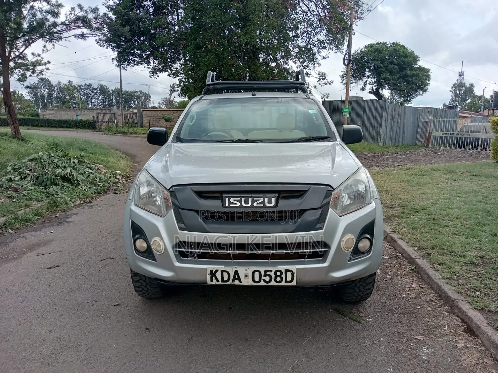 Isuzu D-MAX 2021 Silver