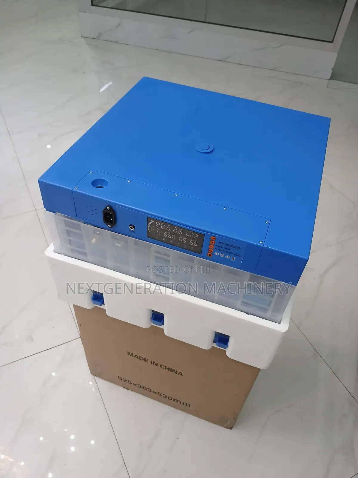 64 Eggs Incubator
