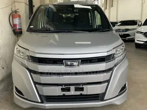 Toyota Noah 2.0 FWD (7 Seater) 2020 Silver