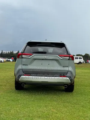 Toyota RAV4 Adventure 2019 Green