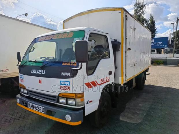 2008 Isuzu NPR - thumbnail 6