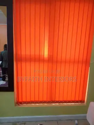 Smooth Office Blinders