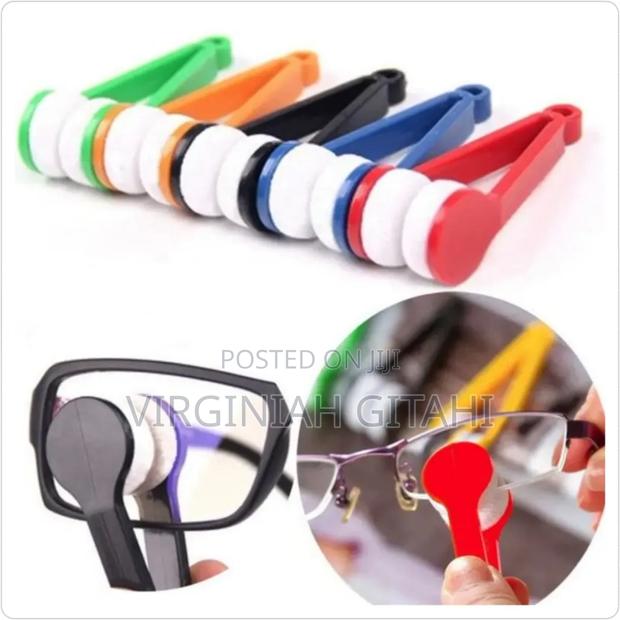 Mini Portable Glasses Cleaning Rub Eyeglass Sunglasses