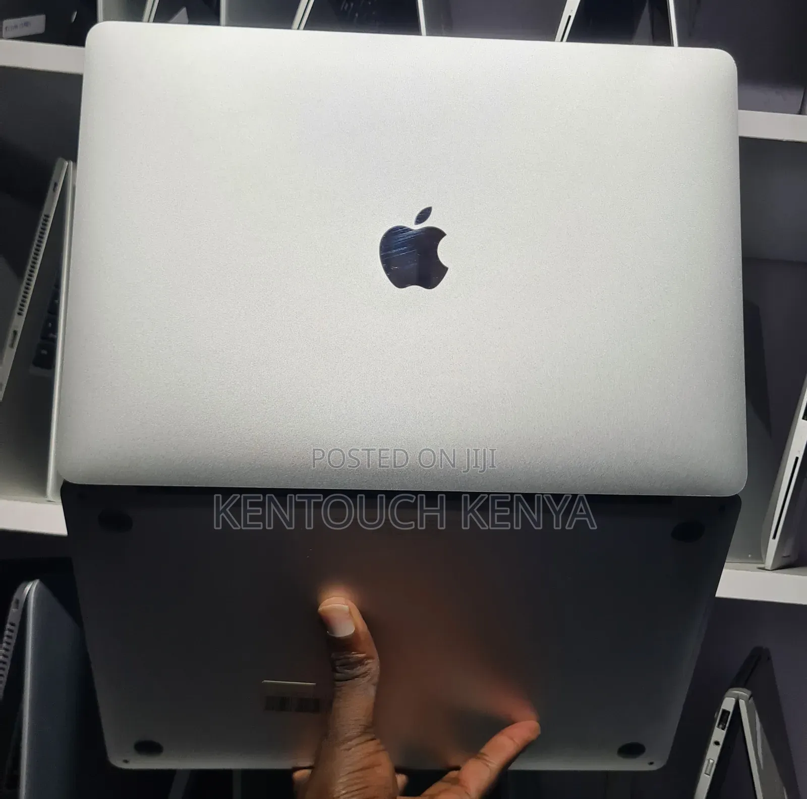 Laptop Apple MacBook Pro 2017 8GB Intel SSD 256GB