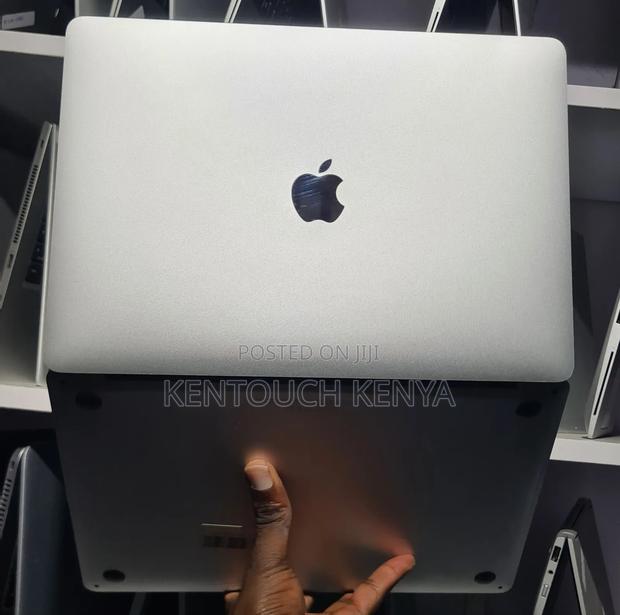 Laptop Apple MacBook Pro 2017 8GB Intel SSD 256GB - thumbnail 2