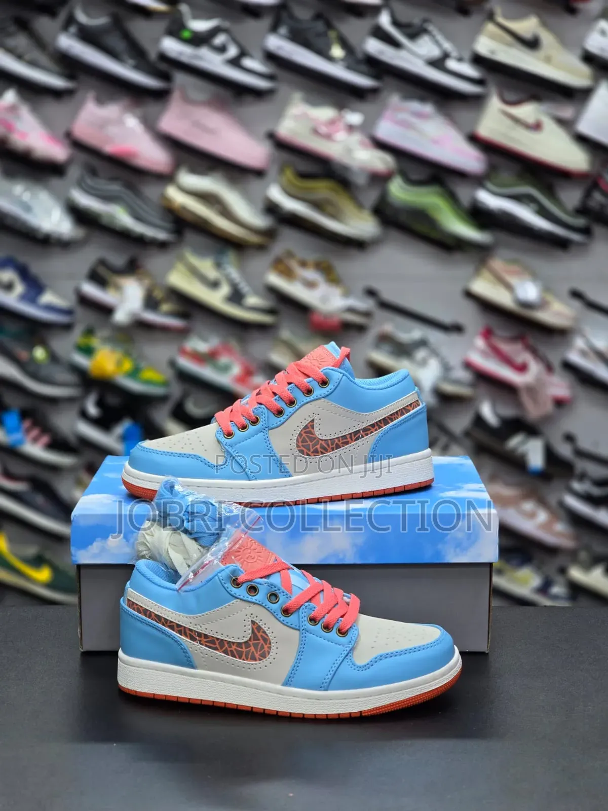 Nike Air Jordan 1 Low Se "Somos Eternos" Sneakers