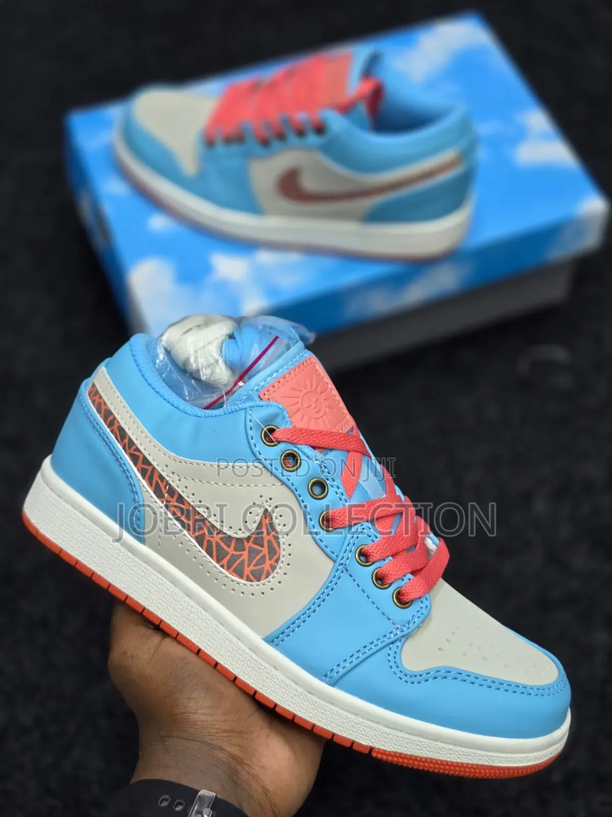 Nike Air Jordan 1 Low Se "Somos Eternos" Sneakers