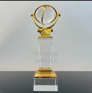 Crystal Globe Trophy Decor –Gh