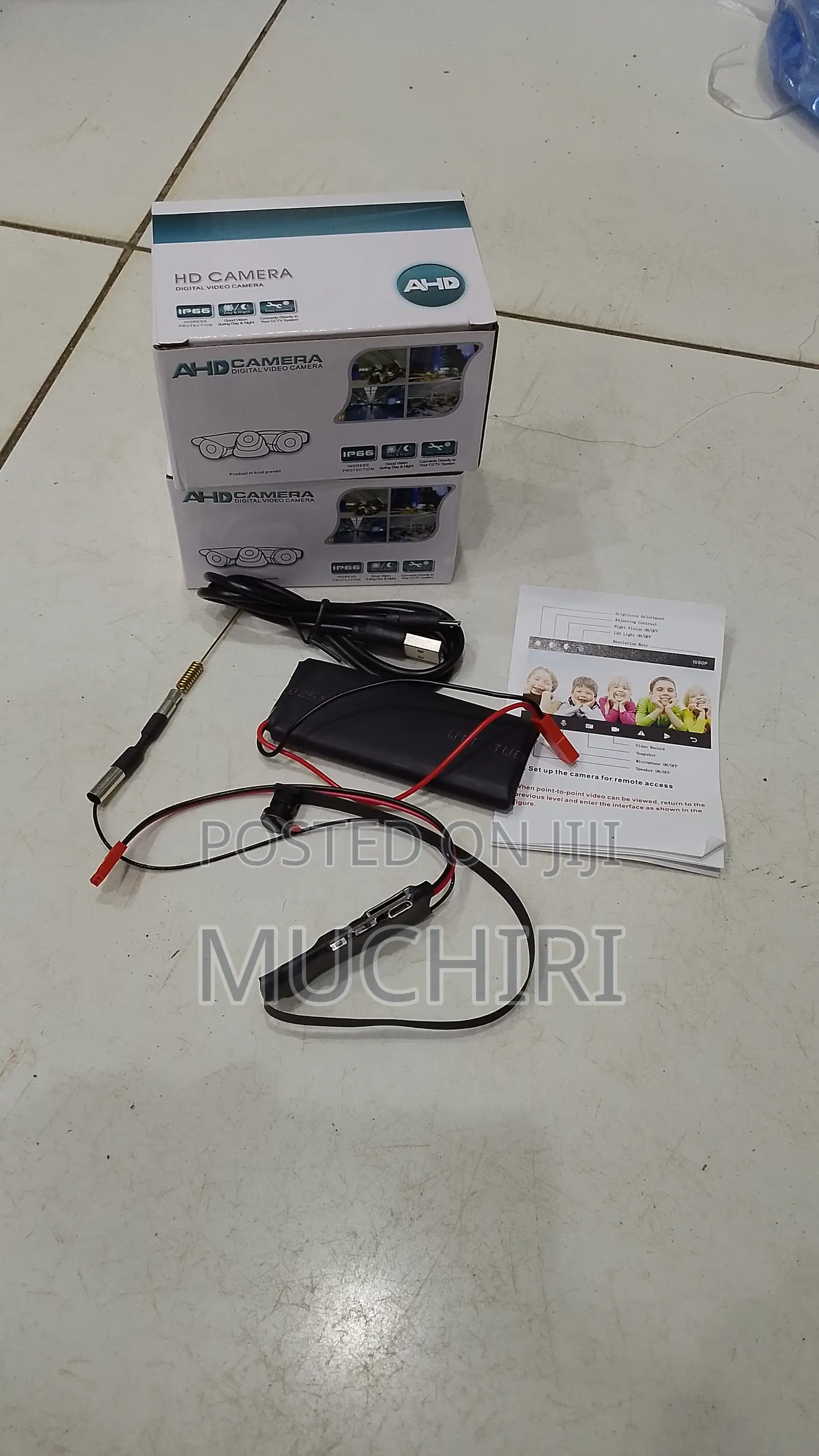 Discreet Pinhole Camera With Sound Recording