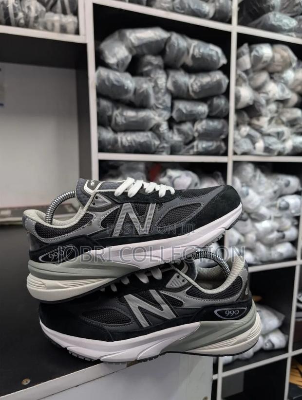 Designer New Balance 990 Sneakers - thumbnail 2
