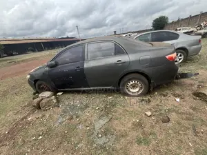 Toyota Corolla 2010 Black