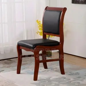 Office Seats: 
Traditional Mid-Back Bankers Chair