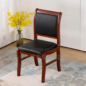 Office Seats: 
Traditional Mid-Back Bankers Chair