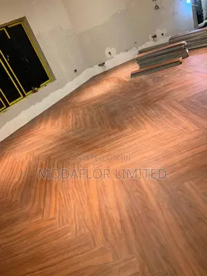 SPC Herringbone Flooring for Elegant and Long Lasting Floor Use
