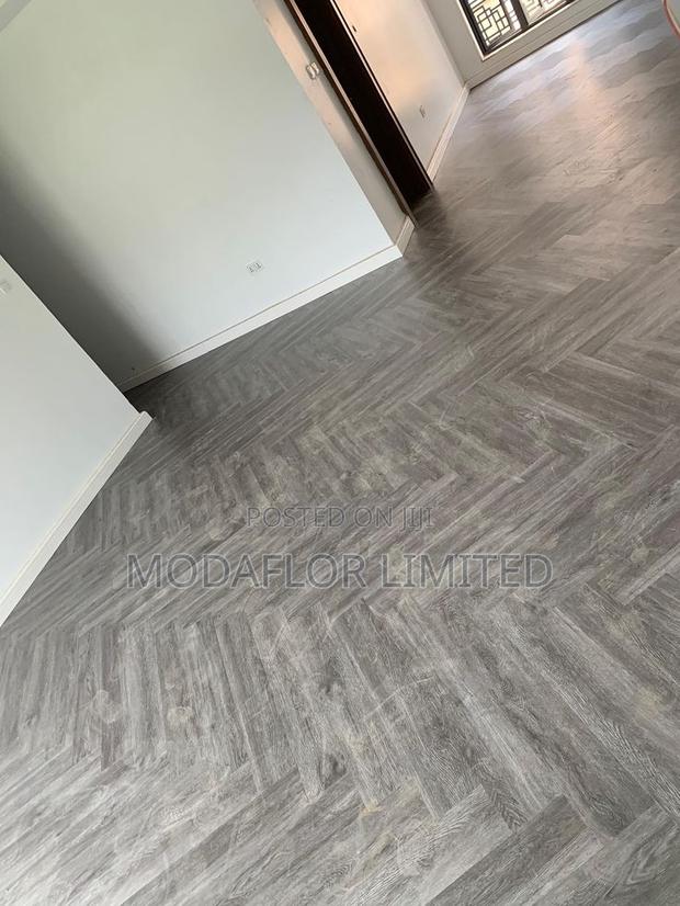 Herringbone SPC Flooring for Stylish Interior Design and Floor Use