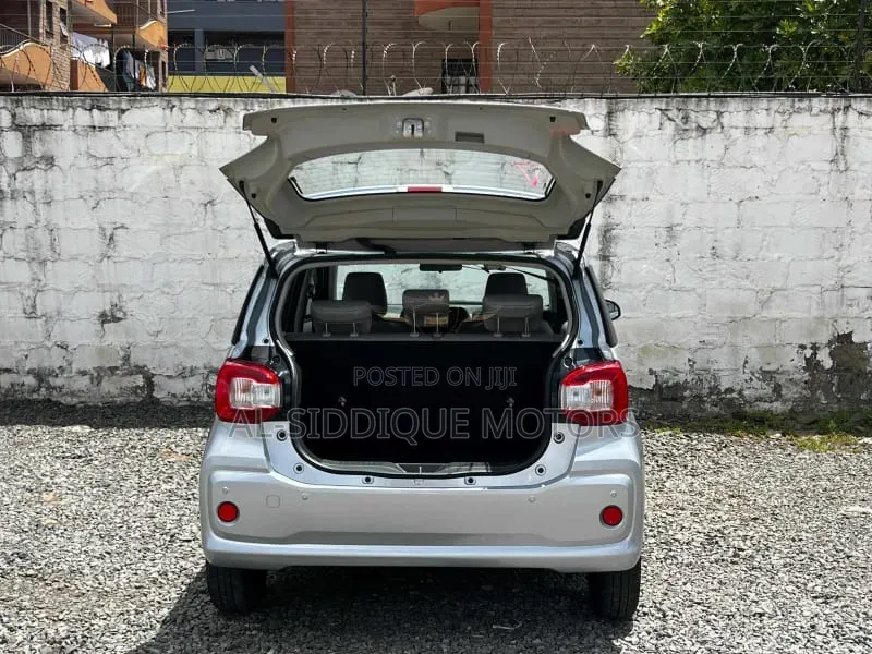 Toyota Passo 1.0 FWD 2019 Silver