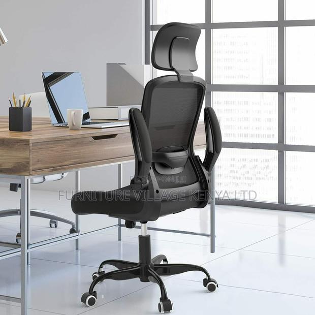 Black Swivel Mesh Ergonomic Desk Seat-Adjustable - thumbnail 8