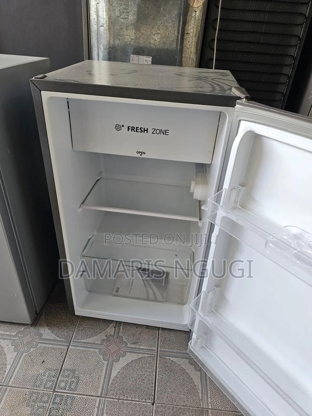 Hisense 90l Fridge - thumbnail 2