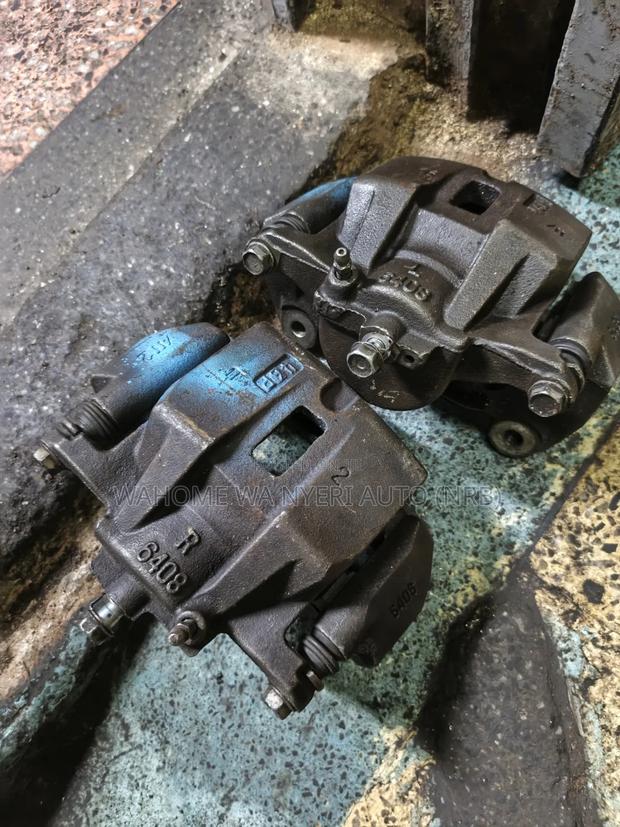 Front Brake Calliper Lexus/Harrier - thumbnail 2