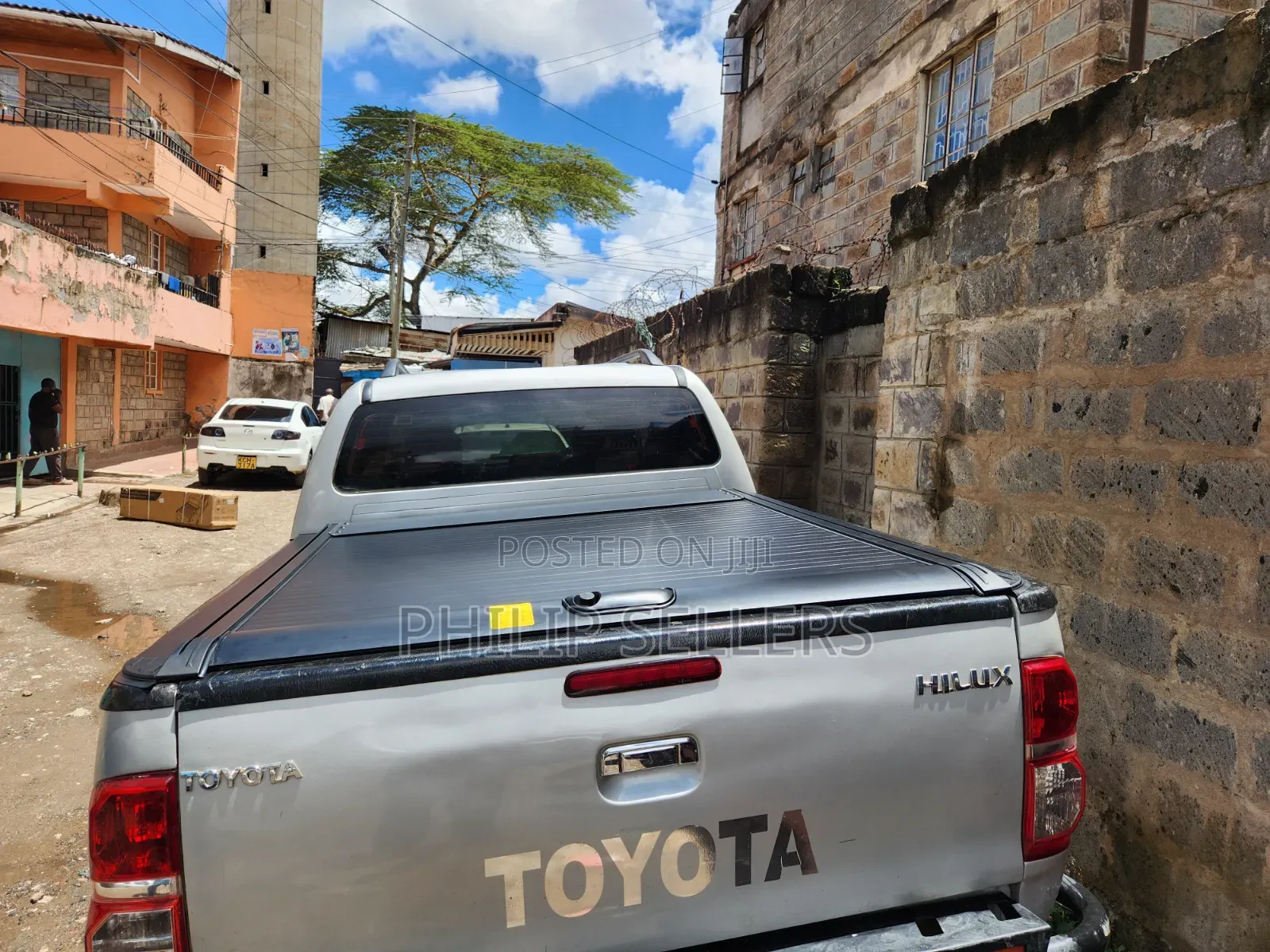 Roller Shutter Cover Suitable for Toyota Hilux
