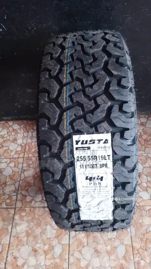 255/55r19lt Yusta