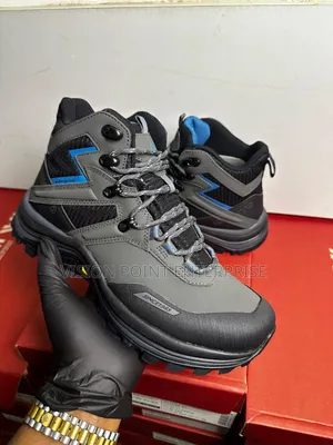 Humtto Waterproof Hiking Boots