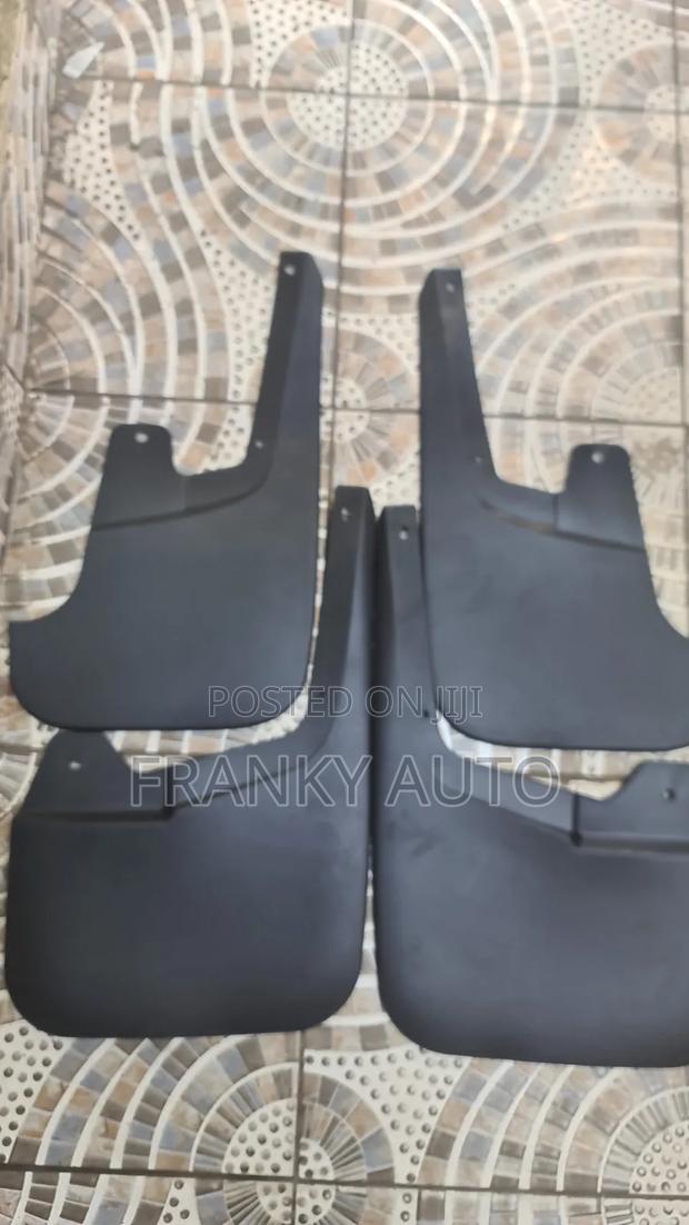 Mudflap Isuzu Dmax 2wheel