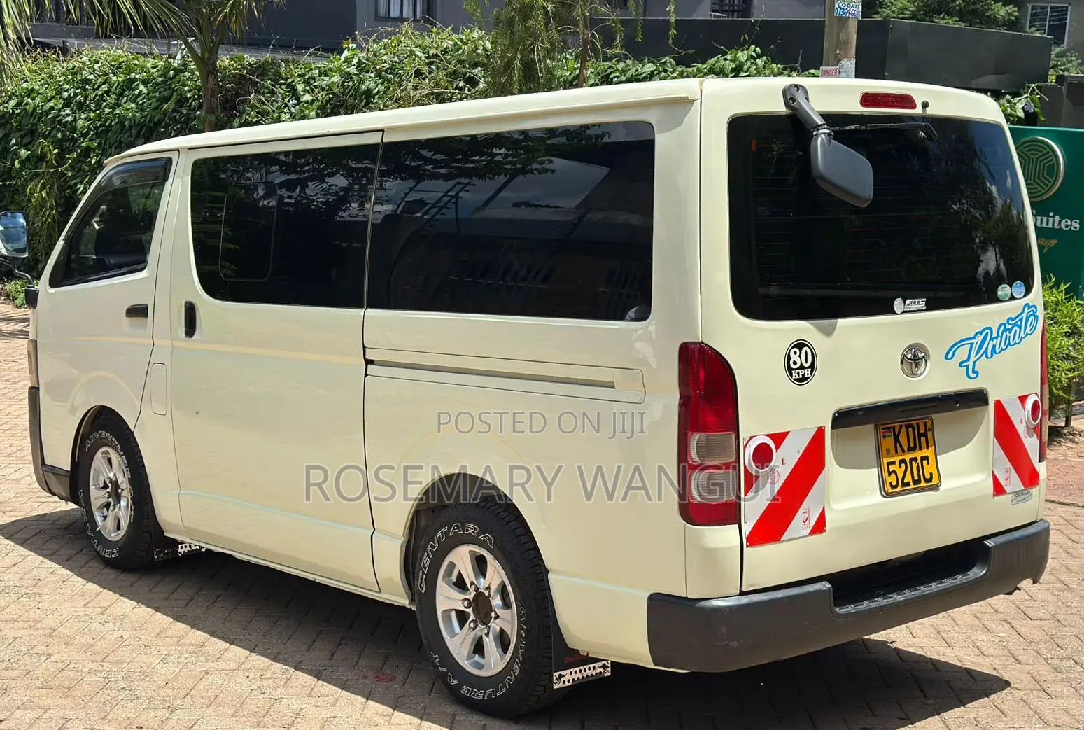 Toyota HiAce 2015 White