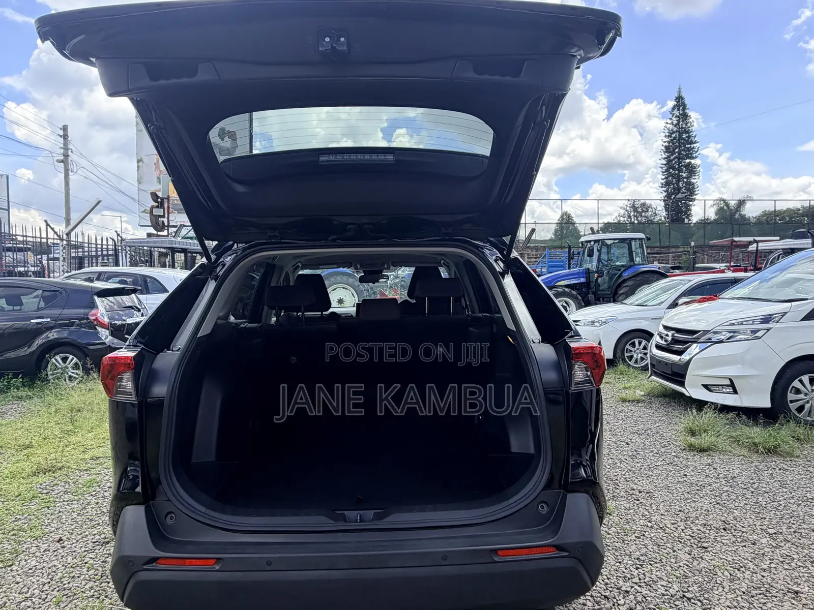 Toyota RAV4 Adventure 4dr SUV (2.5L 4cyl 6A) 2018 Black
