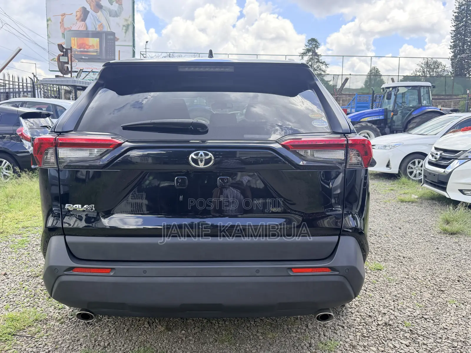 Toyota RAV4 Adventure 4dr SUV (2.5L 4cyl 6A) 2018 Black