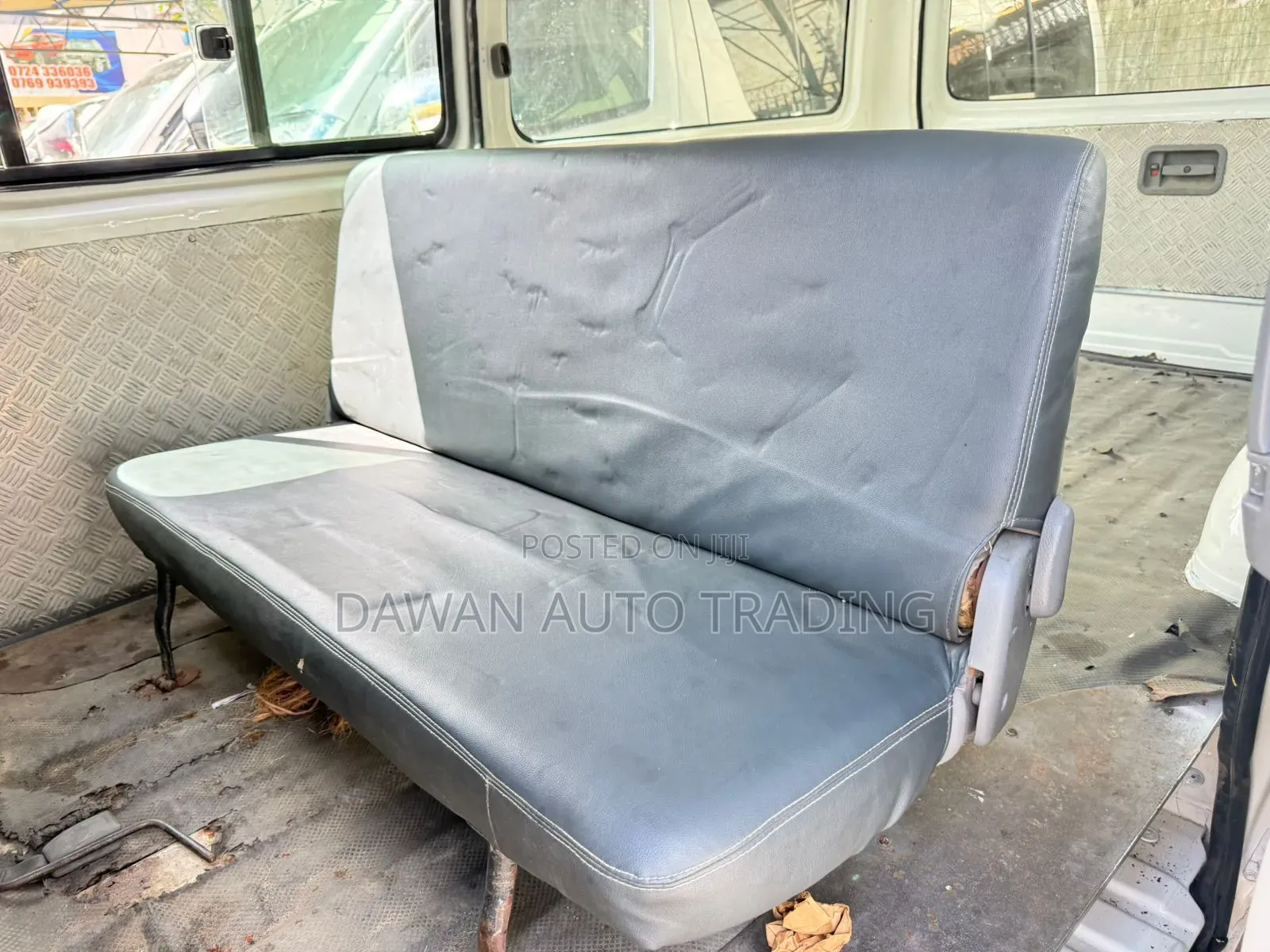 Toyota HiAce 2006 White