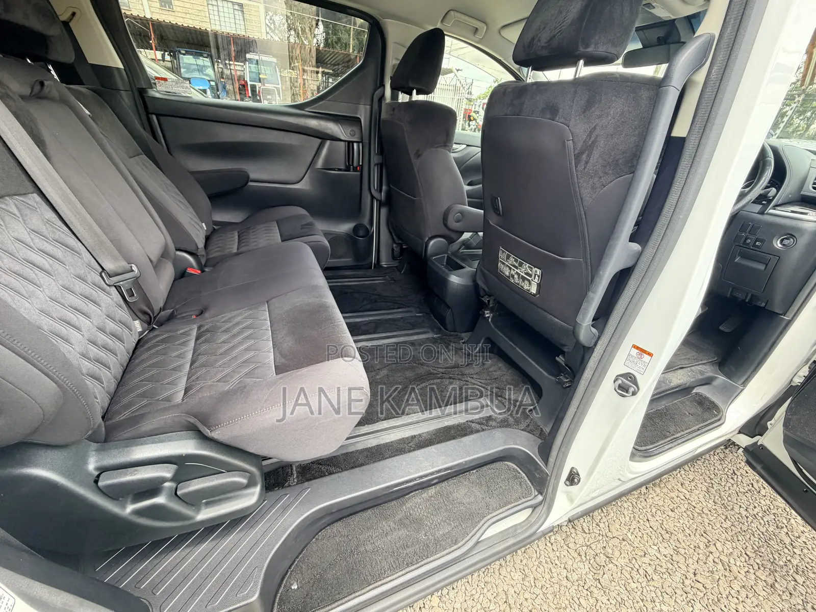 Toyota Alphard 2018 White