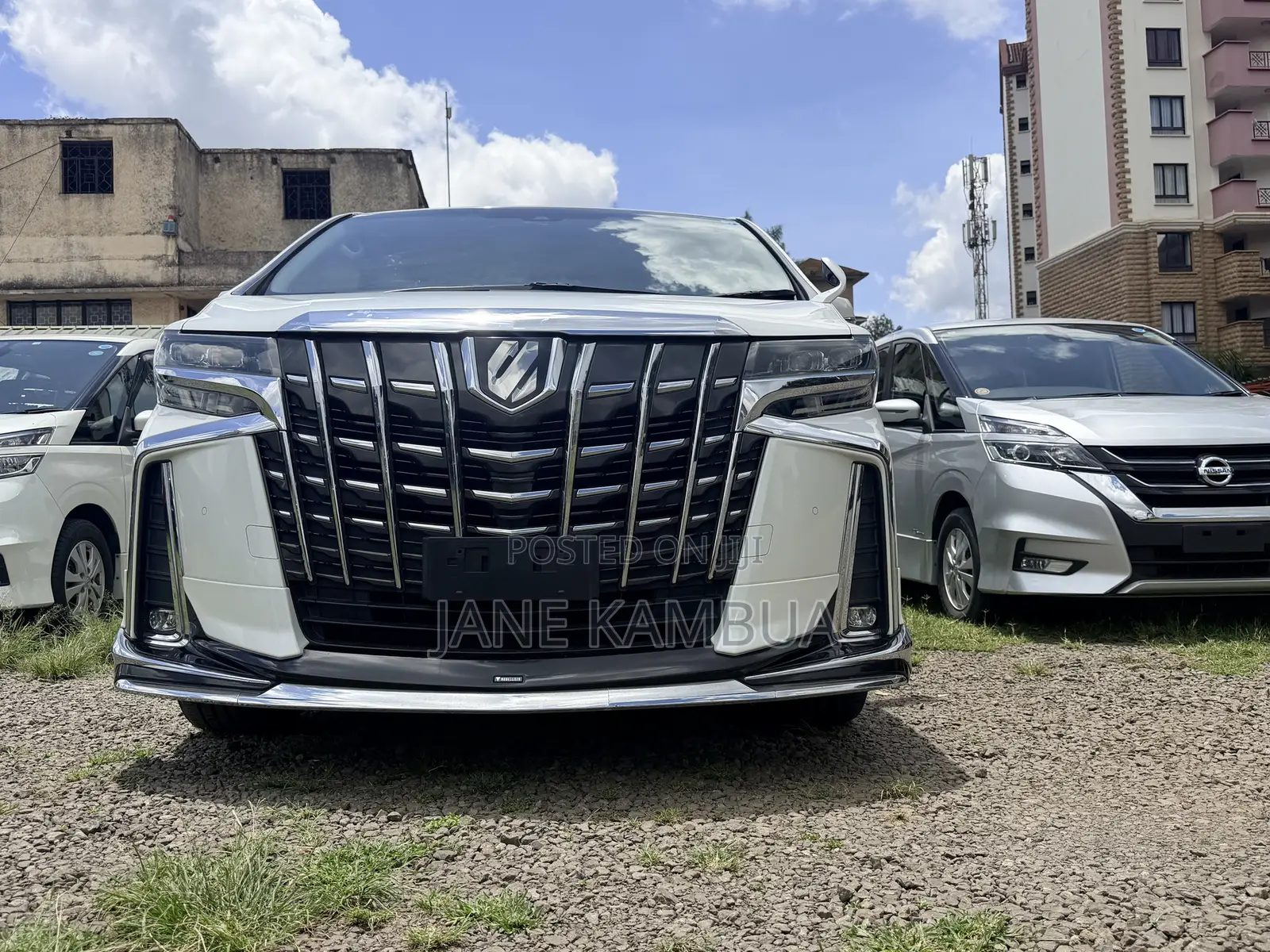 Toyota Alphard 2018 White