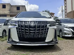 Toyota Alphard 2018 White