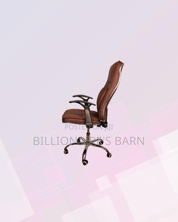 Ergonomic Executive Leather Chair Padded Armrest Adjustable - thumbnail 2
