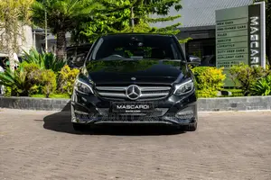 Mercedes-Benz B-Class B180 Petrol 2018 Black