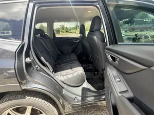 Subaru Forester 2.5i Premium AWD 2018 Black
