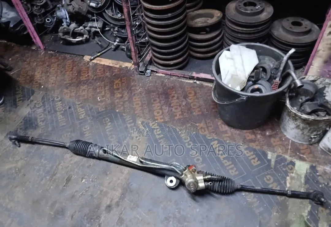 Nissan B15/B14 Steering Rack
