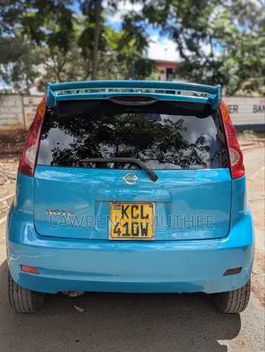 Nissan Note 2010 Green