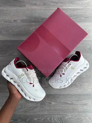 On Cloudtilt "Qc Sizes 38-45