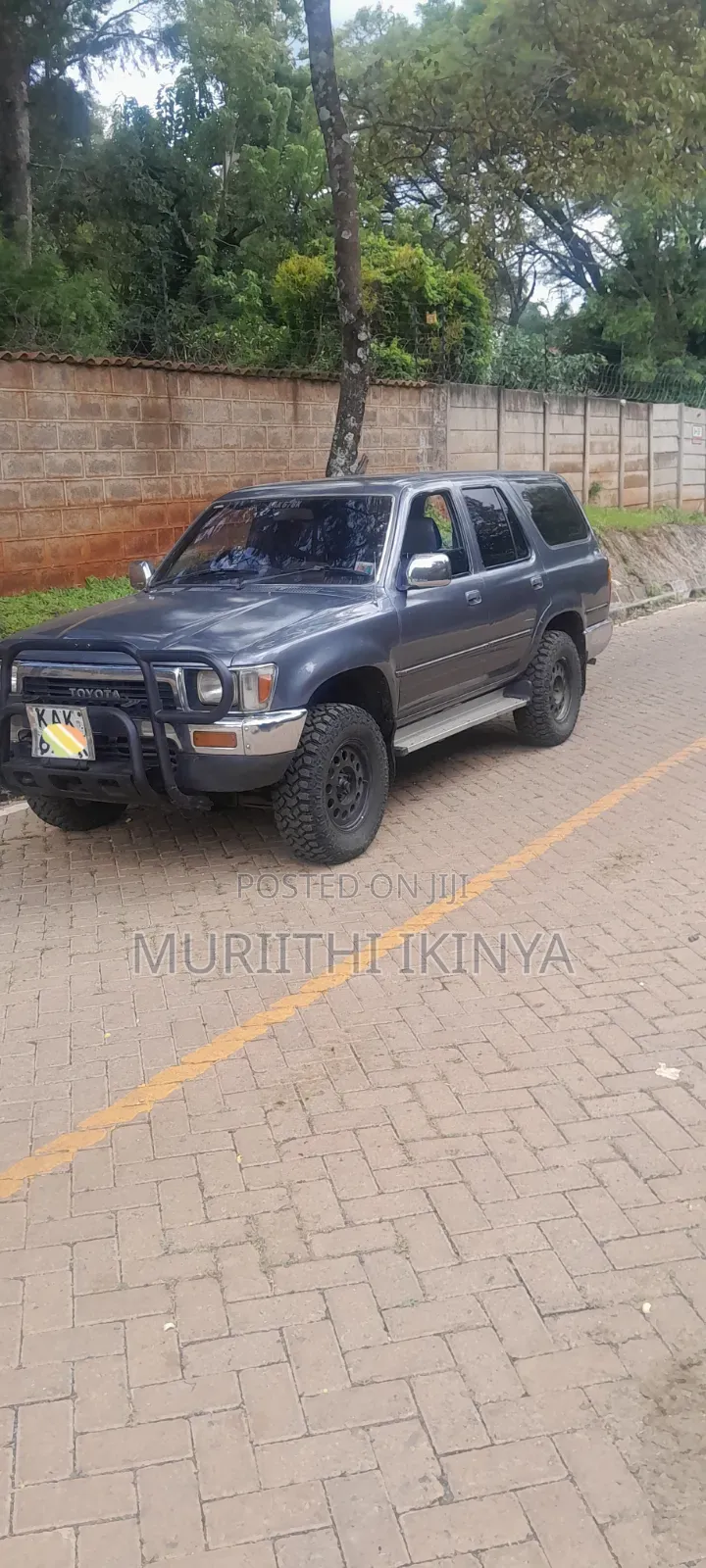 Toyota Hilux 1998 Gray