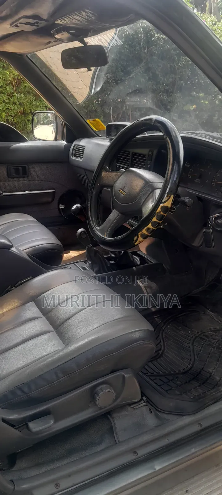Toyota Hilux 1998 Gray